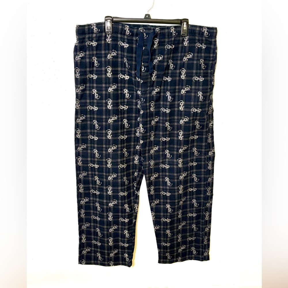 High Sierra Navy and Green Plaid Men's Flannel lounge pants. Size M. EUC.